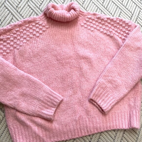 Free People Bradley Cropped Boxy Turtleneck Sweater XS Bubblegum Pink Pullover - Picture 6 of 8